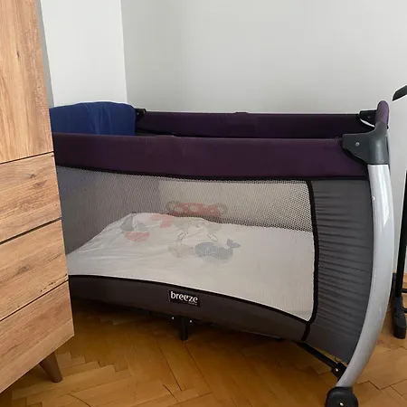 Tramvaya Yakin, Merkezi,2bd,asansoerlue,uecretsiz Otoparkli,3 Klimali דירה
